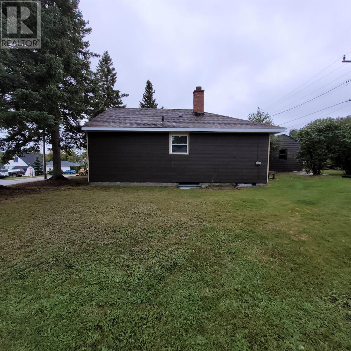 22 & 24 Mona Dr, Manitouwadge, Ontario  P0T 2C0 - Photo 34 - TB252830