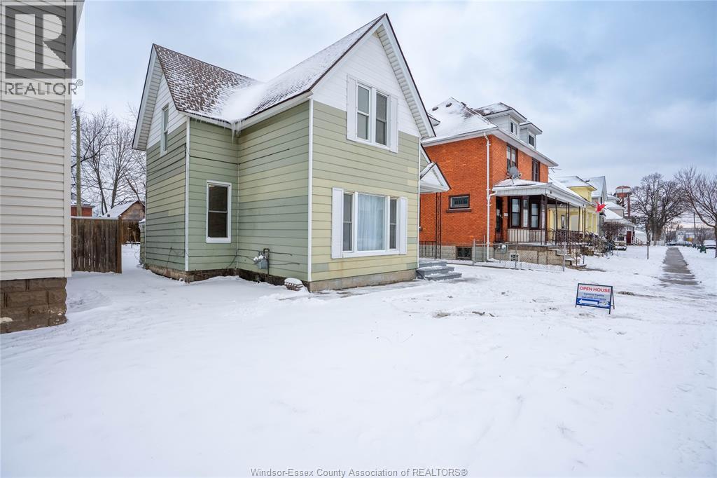 538 Oak, Windsor, Ontario  N9A 5E6 - Photo 9 - 26002591