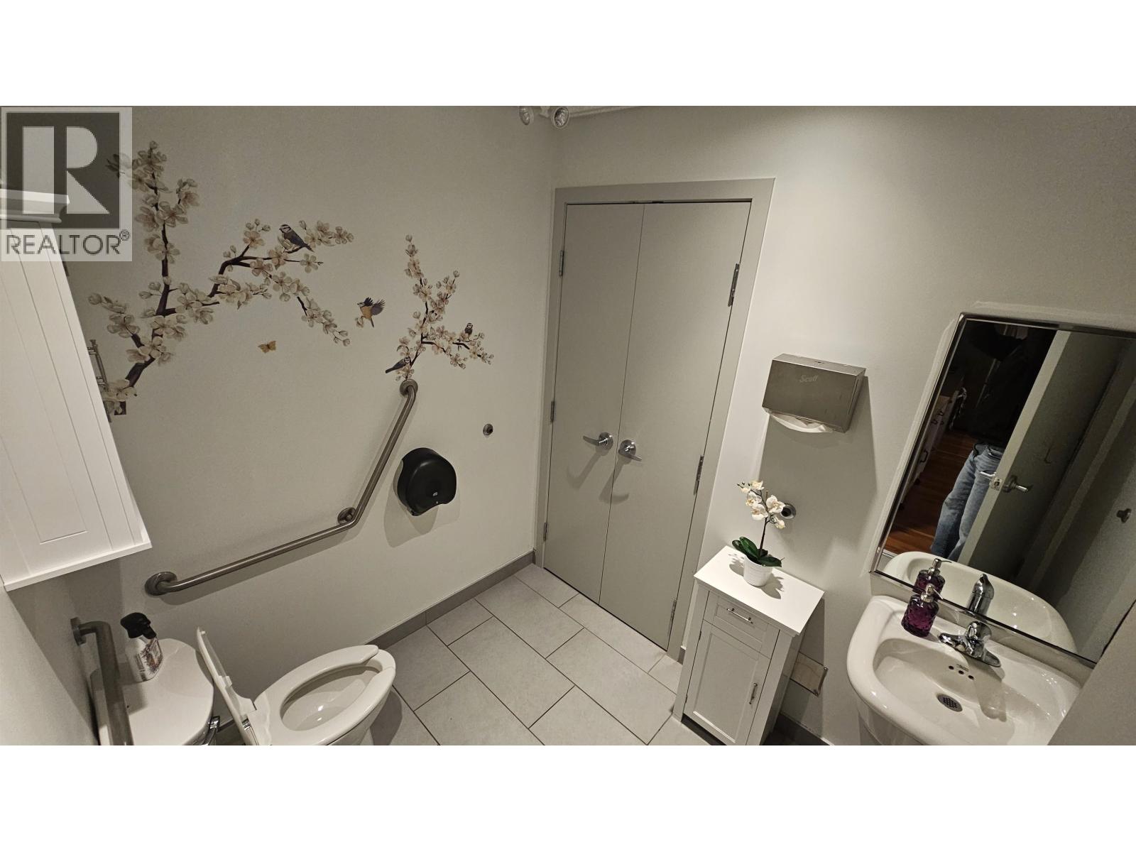 100 26 Fourth Street, New Westminster, British Columbia  V3L 1A9 - Photo 5 - C8074867