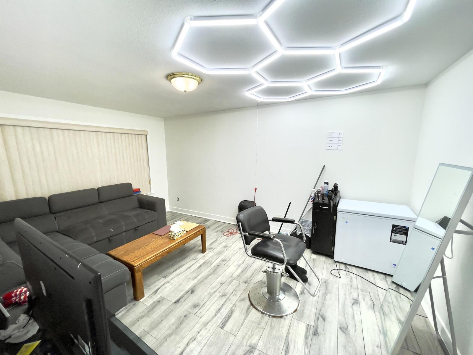 31638 Harmony Court, Abbotsford, British Columbia  V2T 6S6 - Photo 17 - R3084396