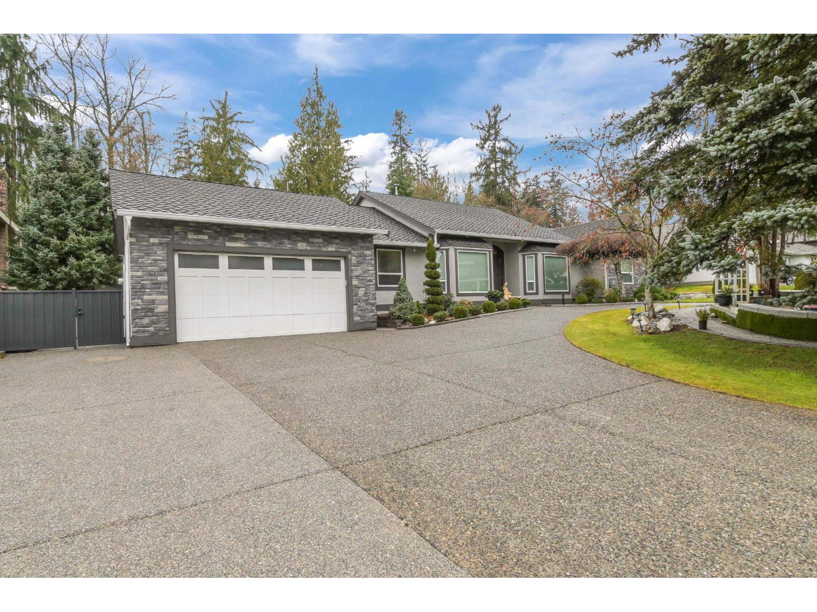 8099 148a Street, Surrey, British Columbia  V3S 7H4 - Photo 3 - R3085372