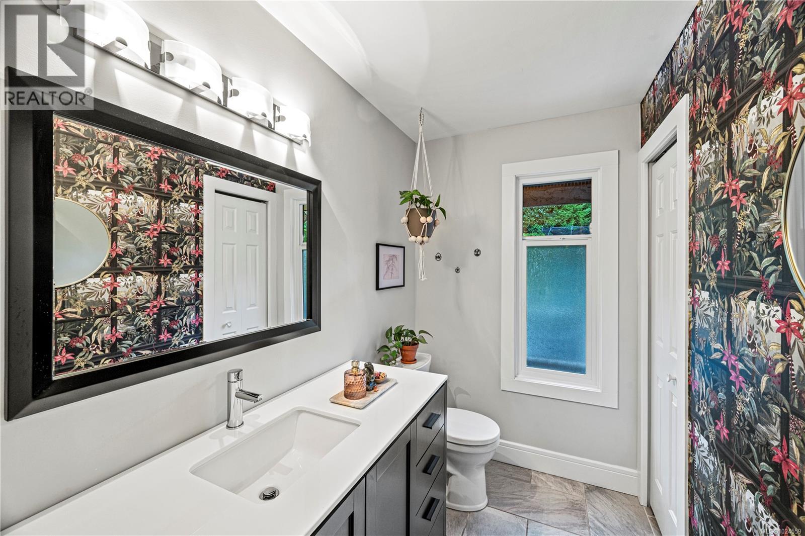 2025 Runnymede Ave, Oak Bay, British Columbia  V8S 2V5 - Photo 21 - 1024559