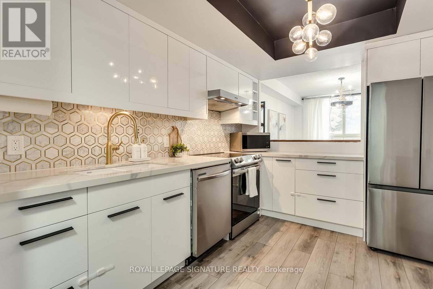 108 - 271 Ridley Boulevard, Toronto, Ontario  M5M 4N6 - Photo 9 - C12758442