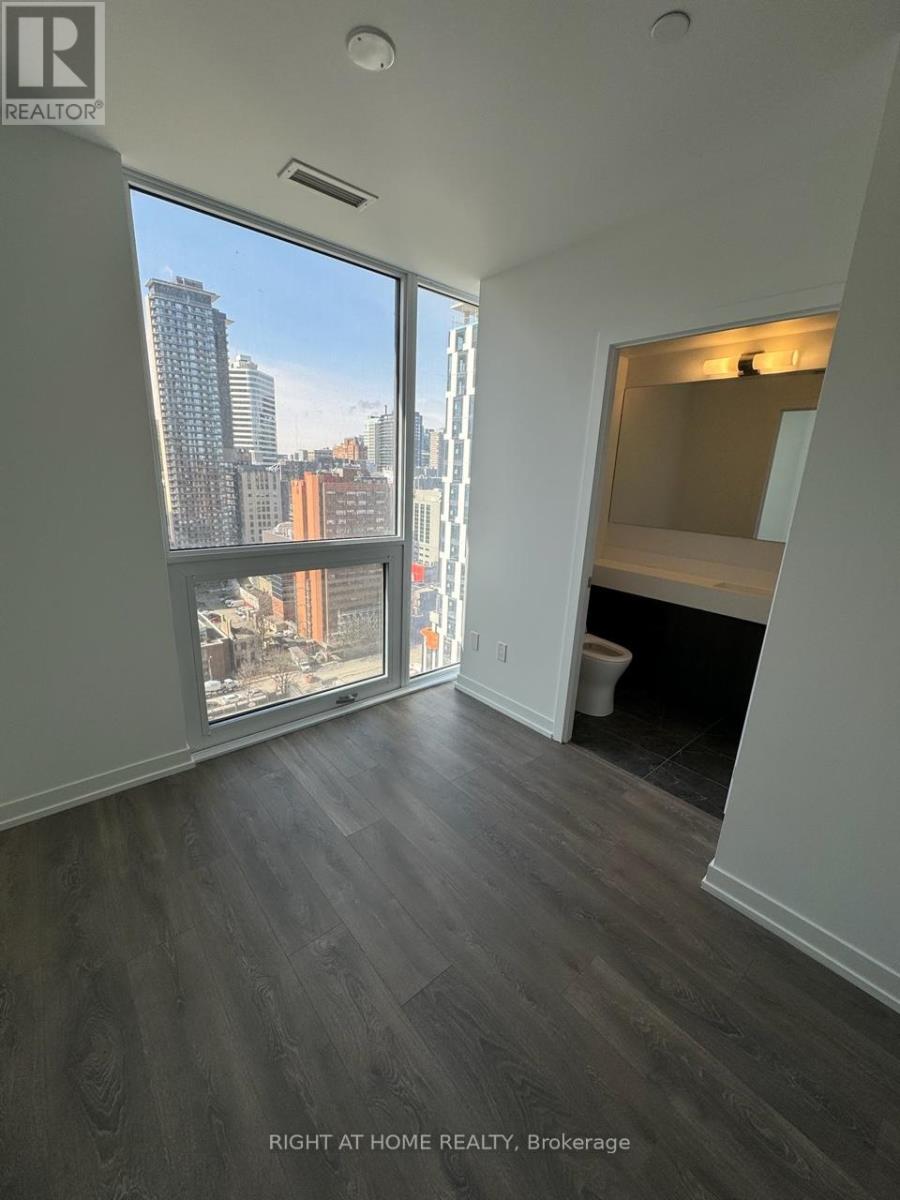 2111 - 82 Dalhousie Street, Toronto, Ontario  M5B 0C5 - Photo 8 - C12758544