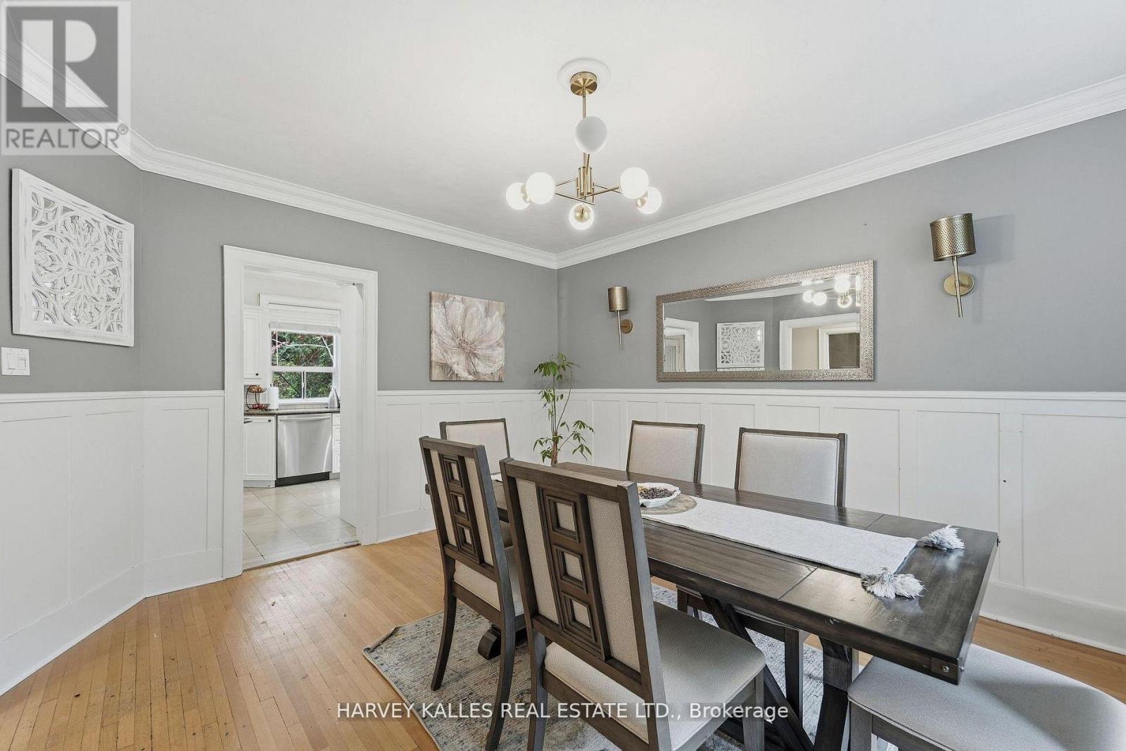 202 Dinnick Crescent, Toronto, Ontario  M4N 1M3 - Photo 12 - C12758648