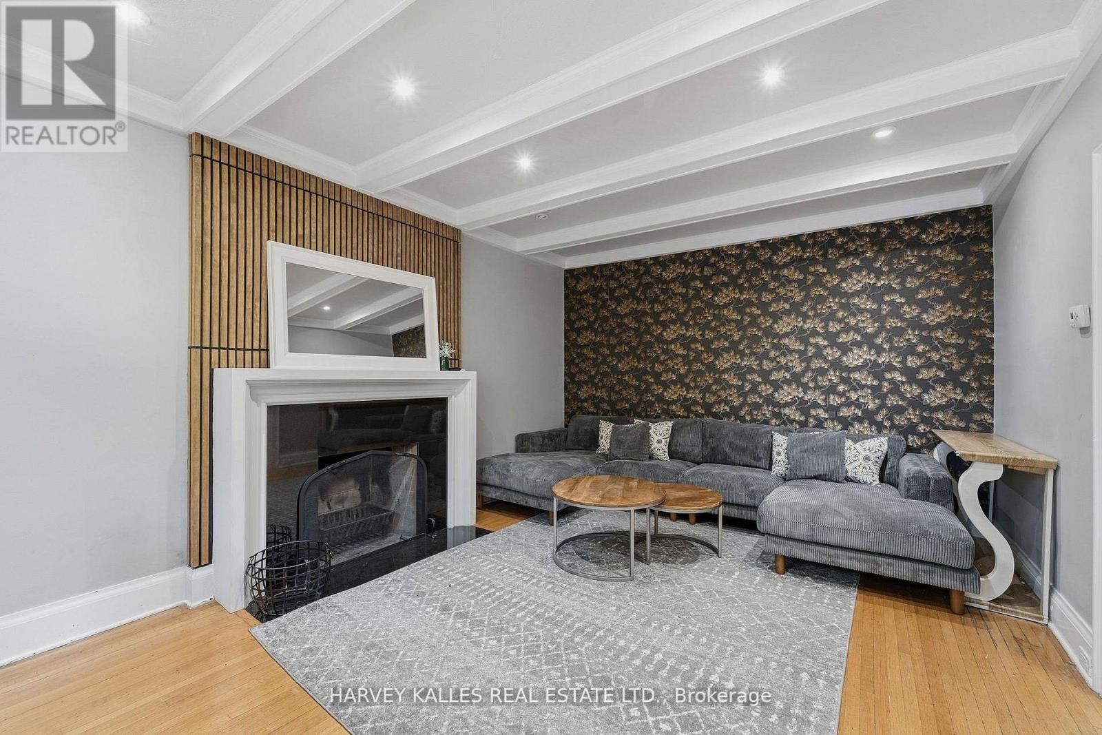 202 Dinnick Crescent, Toronto, Ontario  M4N 1M3 - Photo 6 - C12758648