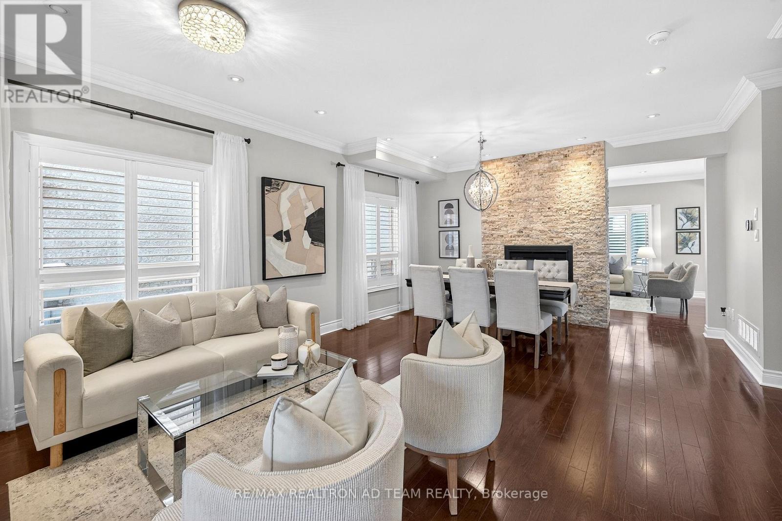 27 Darlet Avenue, Ajax, Ontario  L1Z 0G4 - Photo 10 - E12758524