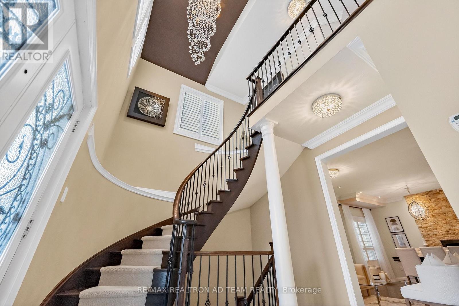 27 Darlet Avenue, Ajax, Ontario  L1Z 0G4 - Photo 6 - E12758524