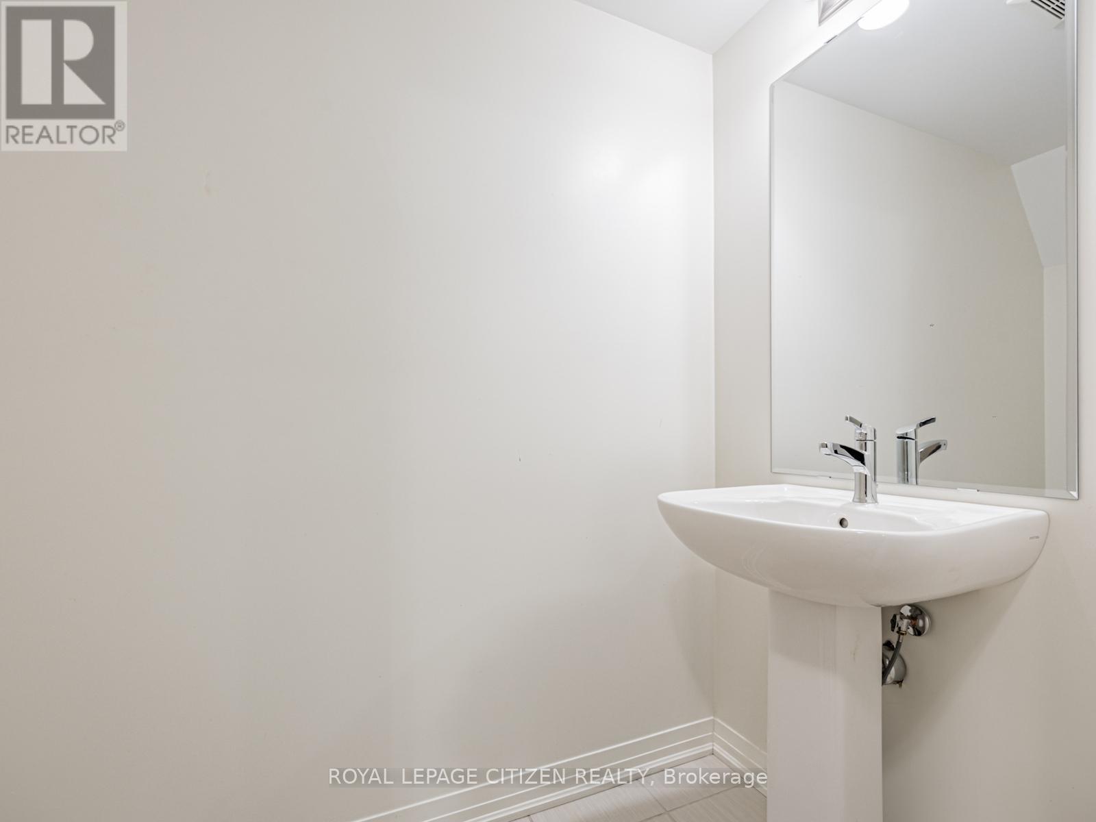 32 Emmas Way, Whitby, Ontario  L1R 0S7 - Photo 13 - E12758526