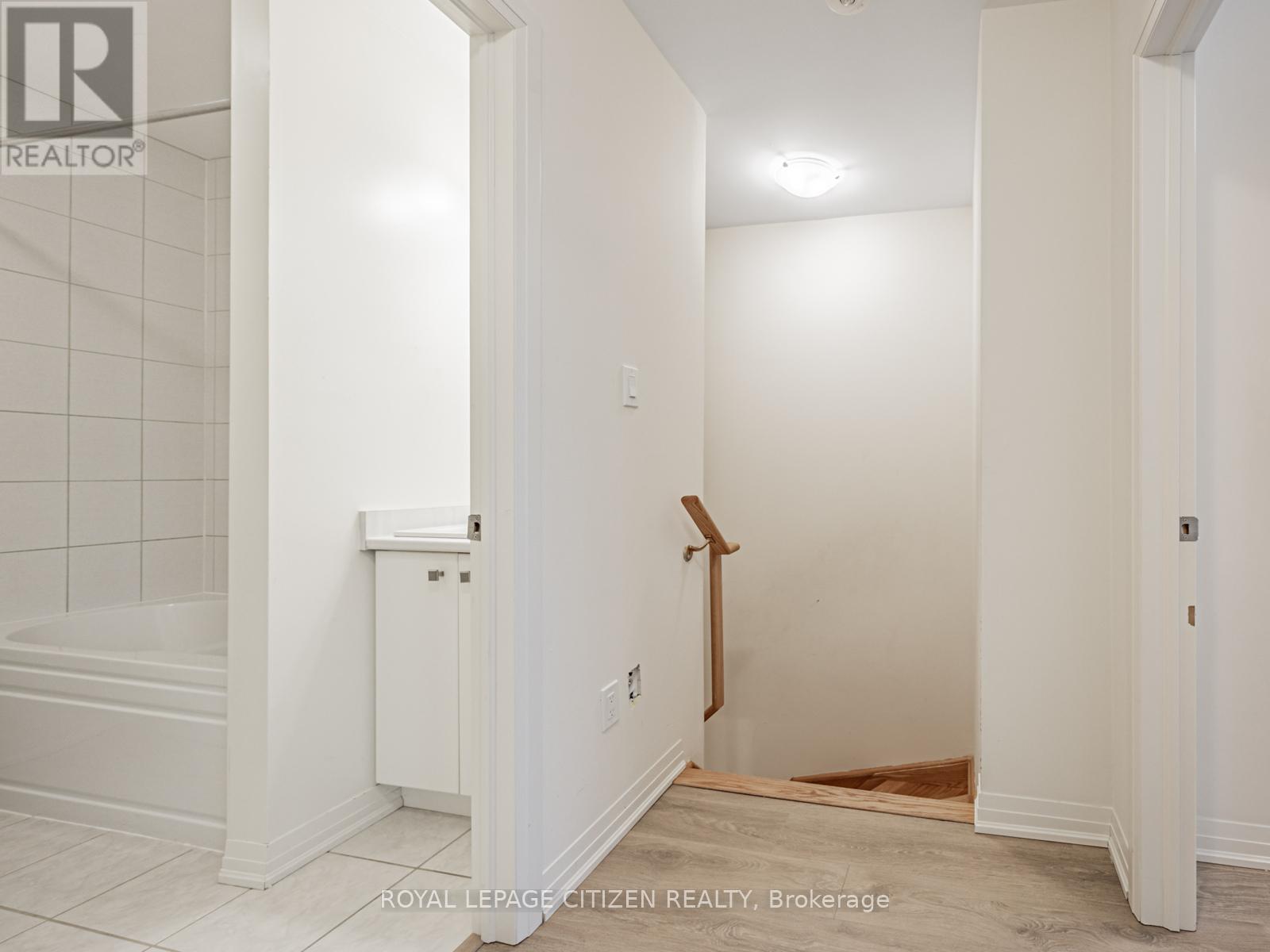 32 Emmas Way, Whitby, Ontario  L1R 0S7 - Photo 22 - E12758526