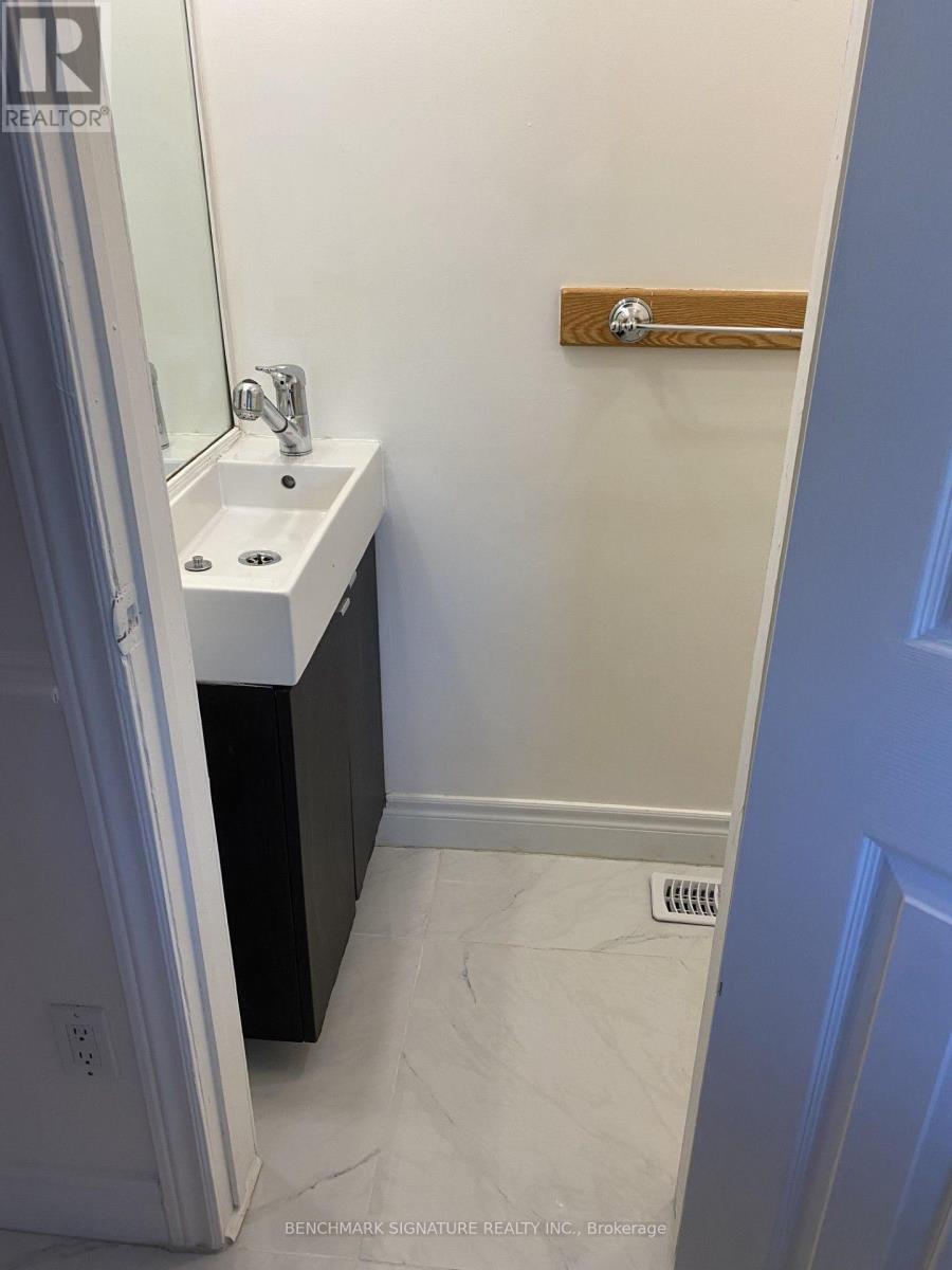 43 James Park Square, Toronto, Ontario  M1V 2E7 - Photo 5 - E12758654