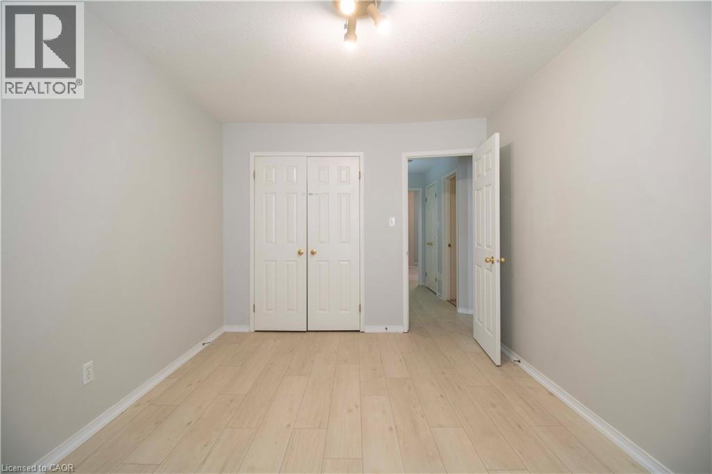 26 Kendrick Court, Ancaster, Ontario  L9G 5A4 - Photo 18 - 40803005