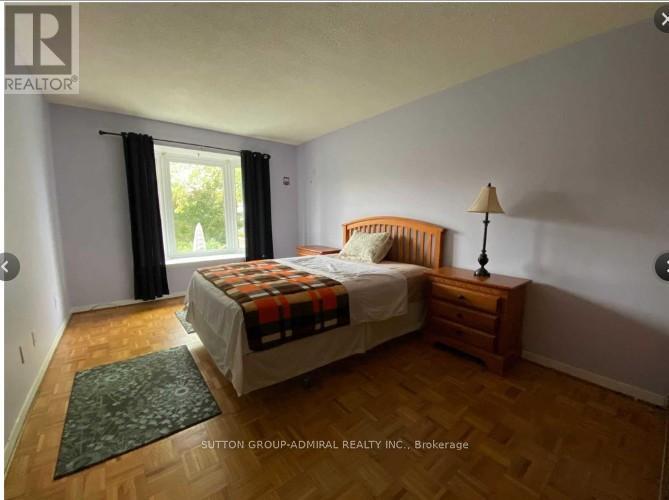 Upper - 4091 Taffey Crescent, Mississauga, Ontario  L5L 2A6 - Photo 10 - W12758430