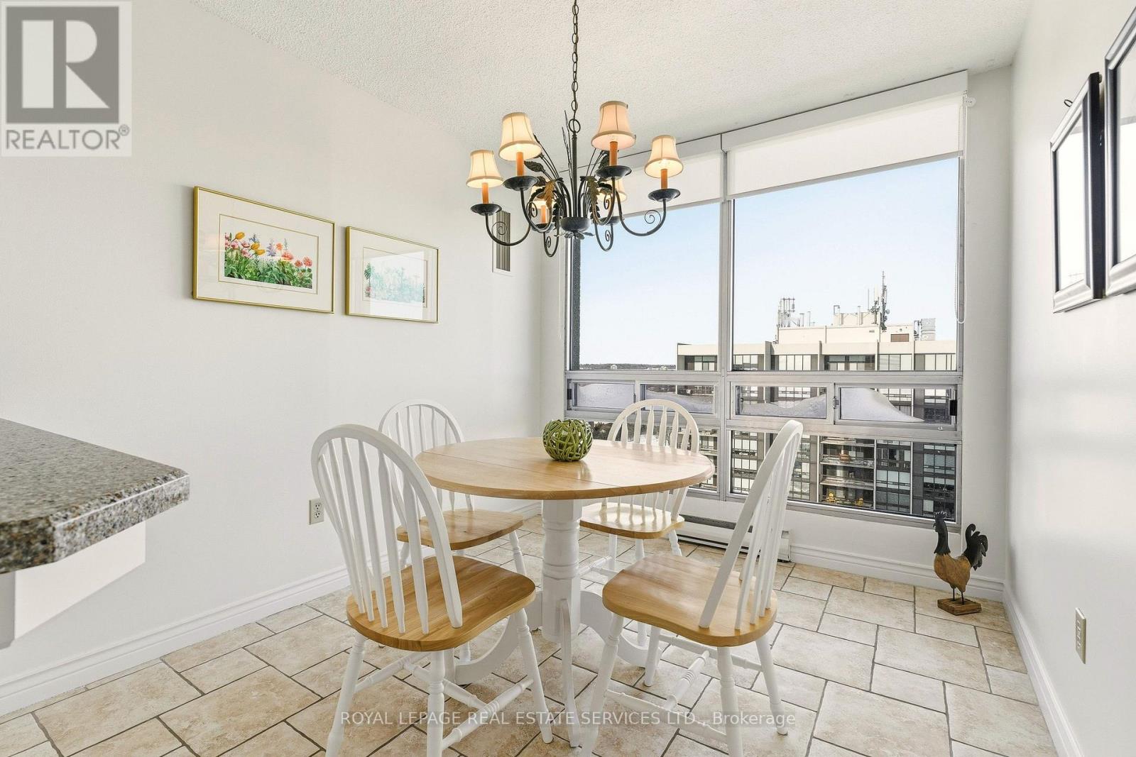 1602 - 2180 Marine Drive, Oakville, Ontario  L6L 5V2 - Photo 17 - W12758432