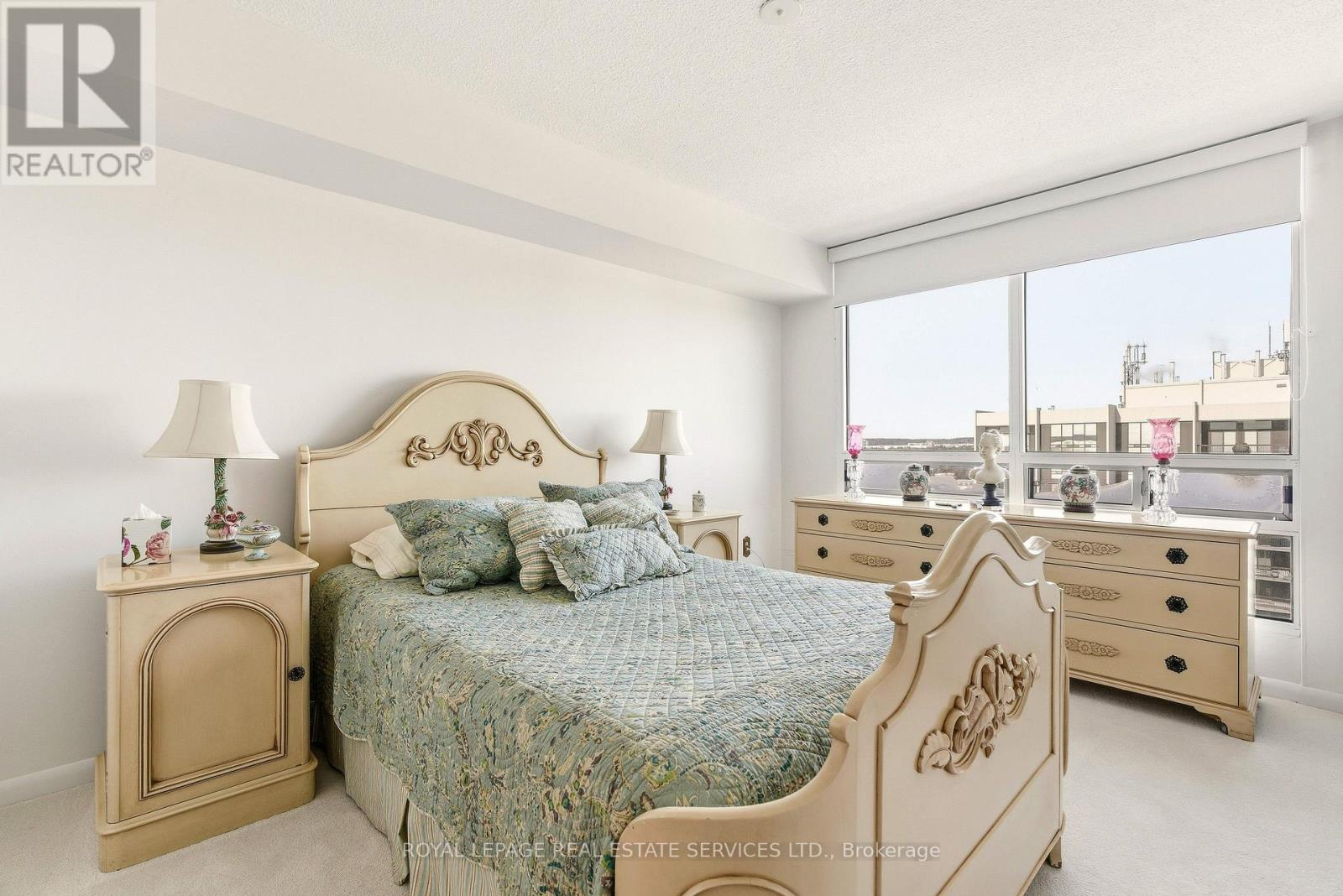 1602 - 2180 Marine Drive, Oakville, Ontario  L6L 5V2 - Photo 23 - W12758432