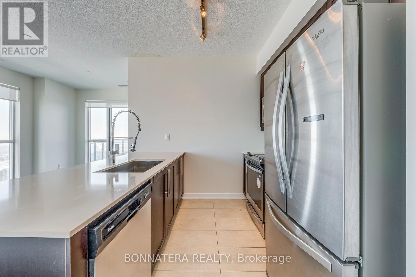 2807 - 4011 Brickstone Mews, Mississauga, Ontario  L5B 0J7 - Photo 14 - W12758474