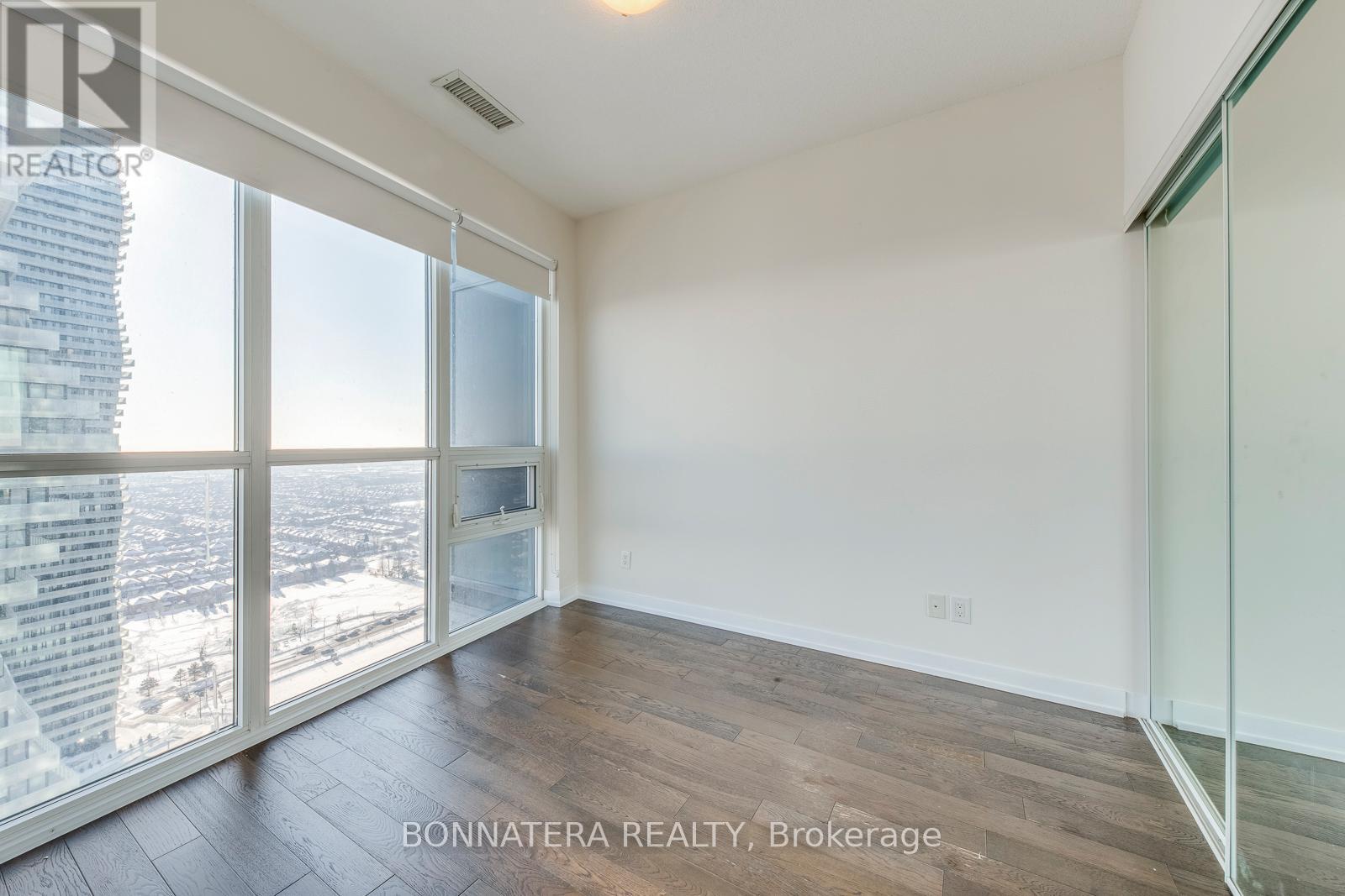 2807 - 4011 Brickstone Mews, Mississauga, Ontario  L5B 0J7 - Photo 27 - W12758474