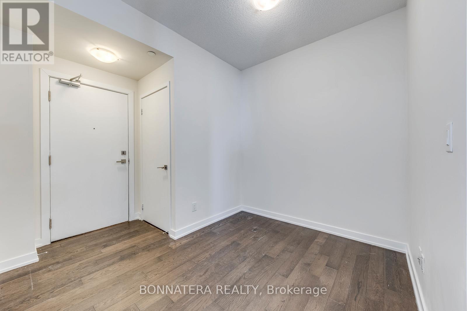 2807 - 4011 Brickstone Mews, Mississauga, Ontario  L5B 0J7 - Photo 7 - W12758474