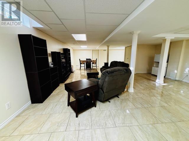 2 Alisma Trail, Brampton, Ontario  L6R 0Y8 - Photo 19 - W12758490