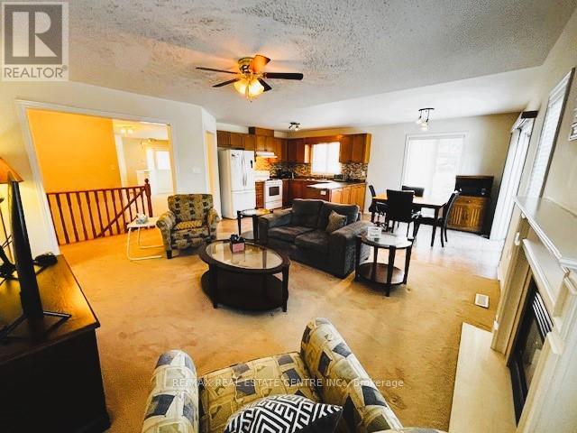 2 Alisma Trail, Brampton, Ontario  L6R 0Y8 - Photo 6 - W12758490