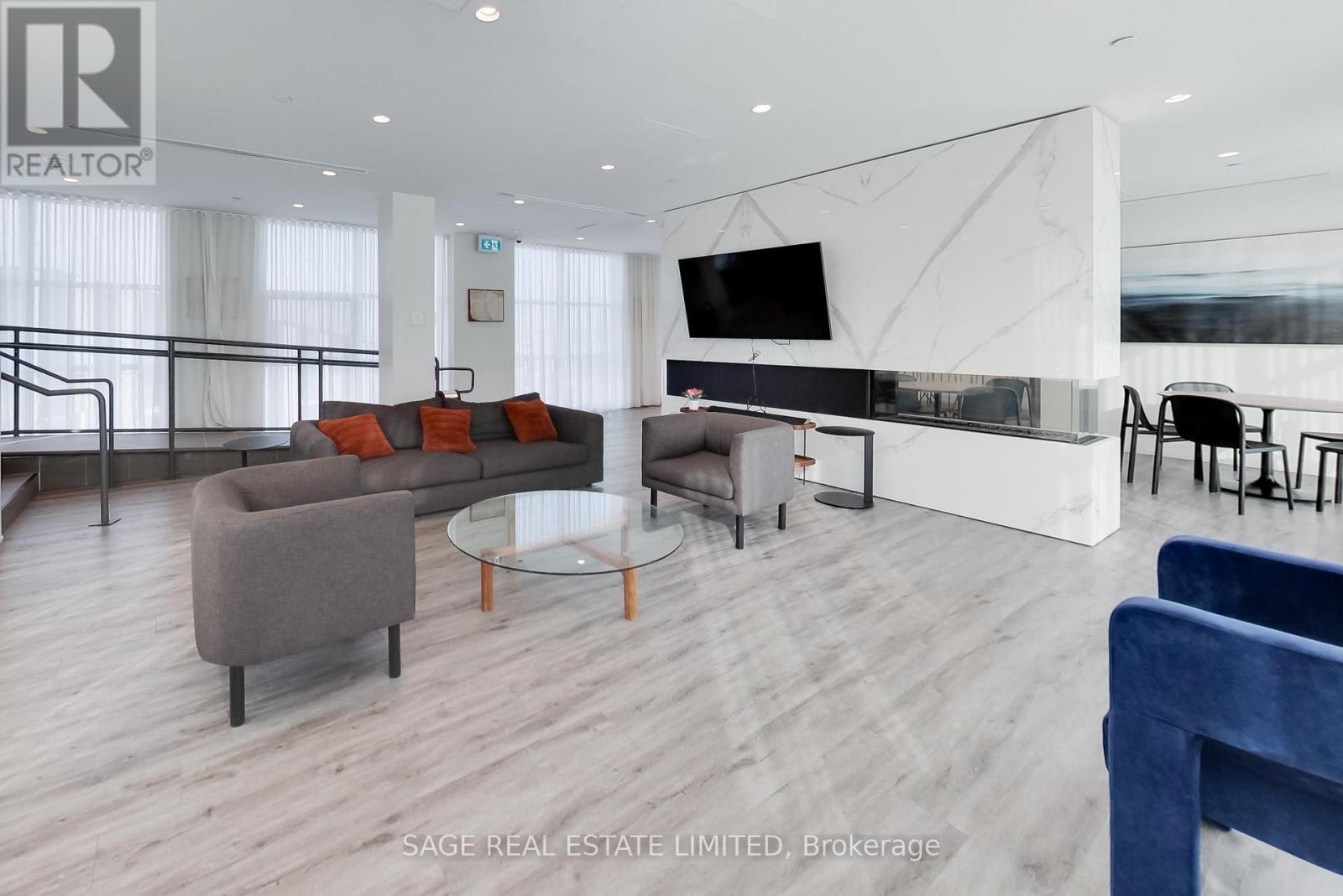 801 - 1787 St Clair Avenue W, Toronto, Ontario  M6N 1J6 - Photo 30 - W12758512