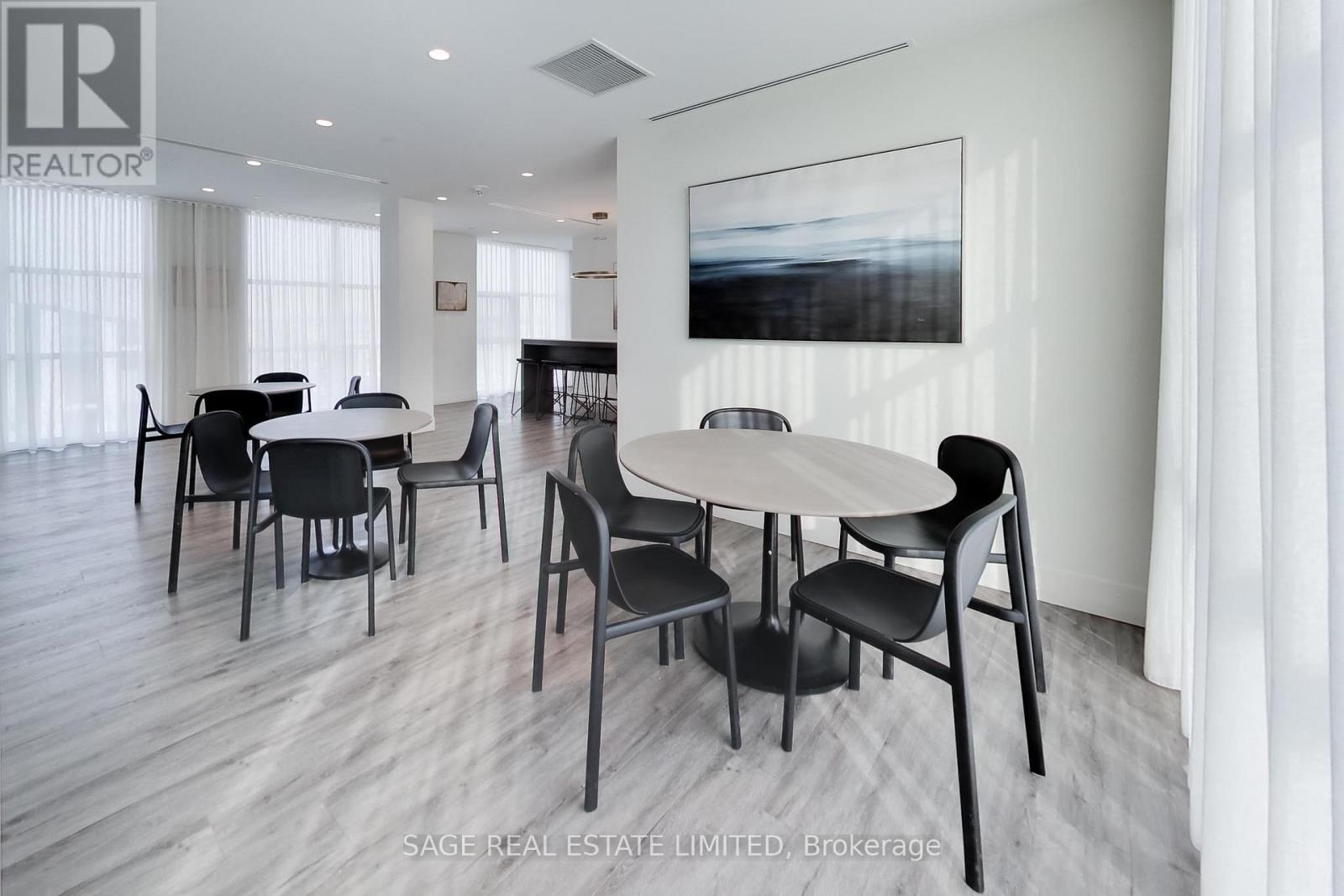 801 - 1787 St Clair Avenue W, Toronto, Ontario  M6N 1J6 - Photo 31 - W12758512