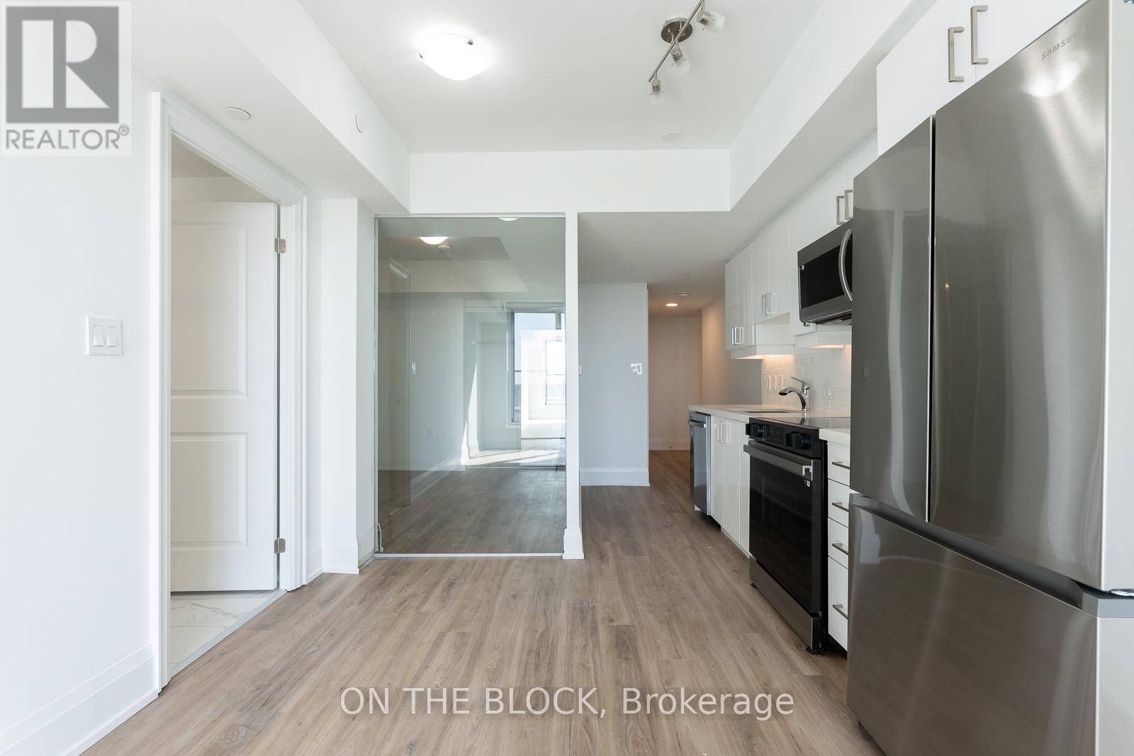 724 - 556 Marlee Avenue, Toronto, Ontario  M6B 0B1 - Photo 12 - W12758520