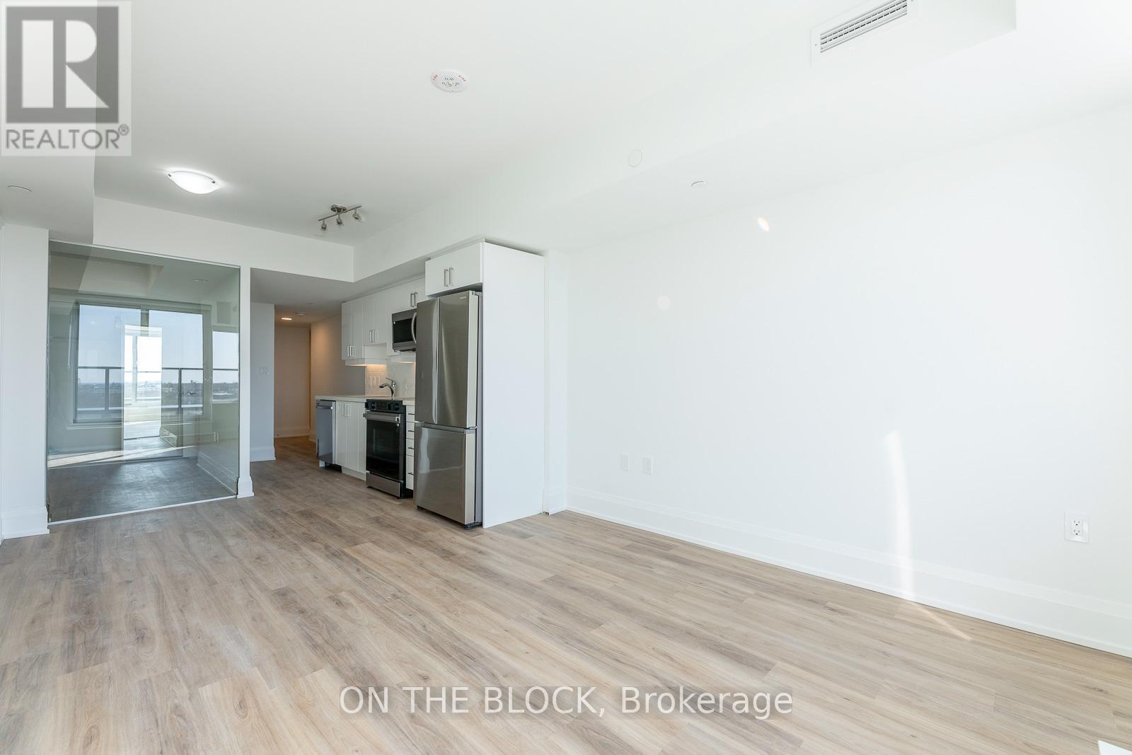 724 - 556 Marlee Avenue, Toronto, Ontario  M6B 0B1 - Photo 18 - W12758520