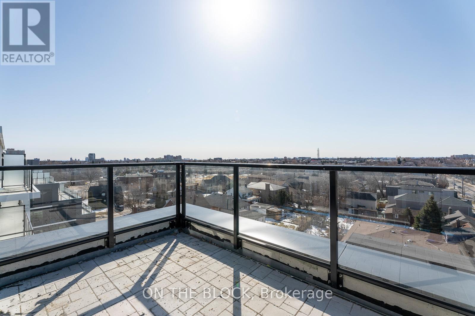 724 - 556 Marlee Avenue, Toronto, Ontario  M6B 0B1 - Photo 2 - W12758520