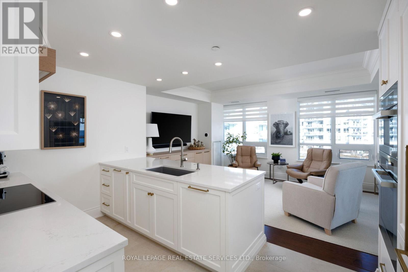 327 - 3500 Lakeshore Road W, Oakville, Ontario  L6L 0B4 - Photo 18 - W12758532