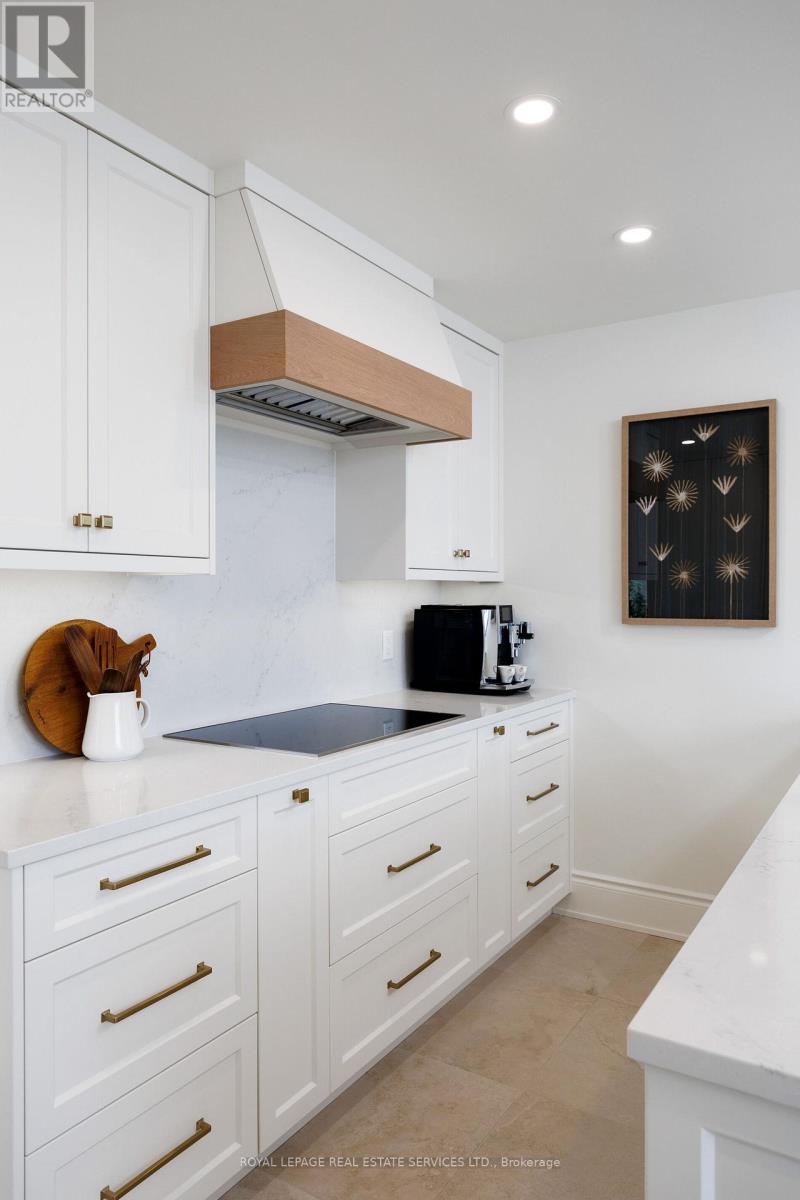 327 - 3500 Lakeshore Road W, Oakville, Ontario  L6L 0B4 - Photo 20 - W12758532