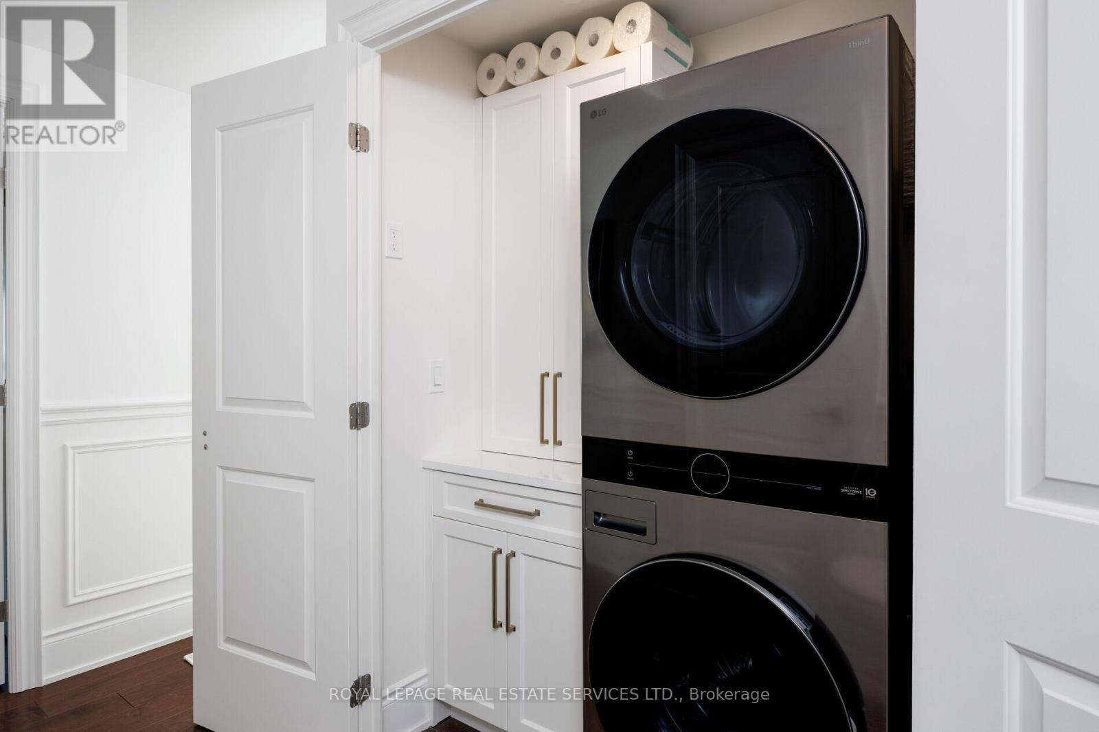 327 - 3500 Lakeshore Road W, Oakville, Ontario  L6L 0B4 - Photo 34 - W12758532