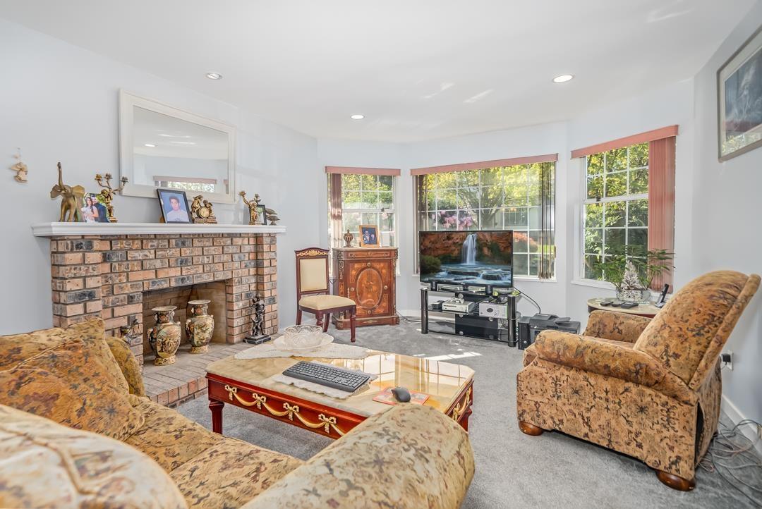 15719 91a Avenue, Surrey, British Columbia  V4N 2X3 - Photo 3 - R3086515