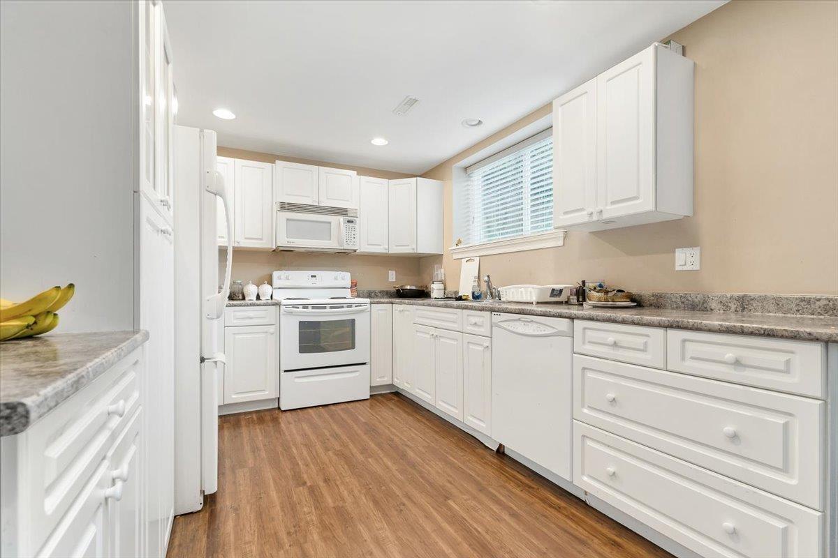 5061 223a Street, Langley, British Columbia  V2Y 2V2 - Photo 22 - R3086561