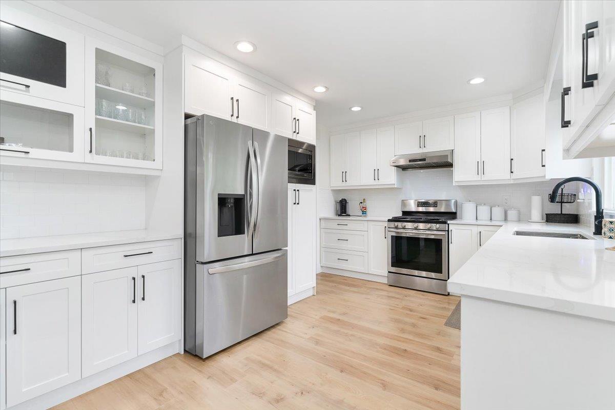 5061 223a Street, Langley, British Columbia  V2Y 2V2 - Photo 10 - R3086561