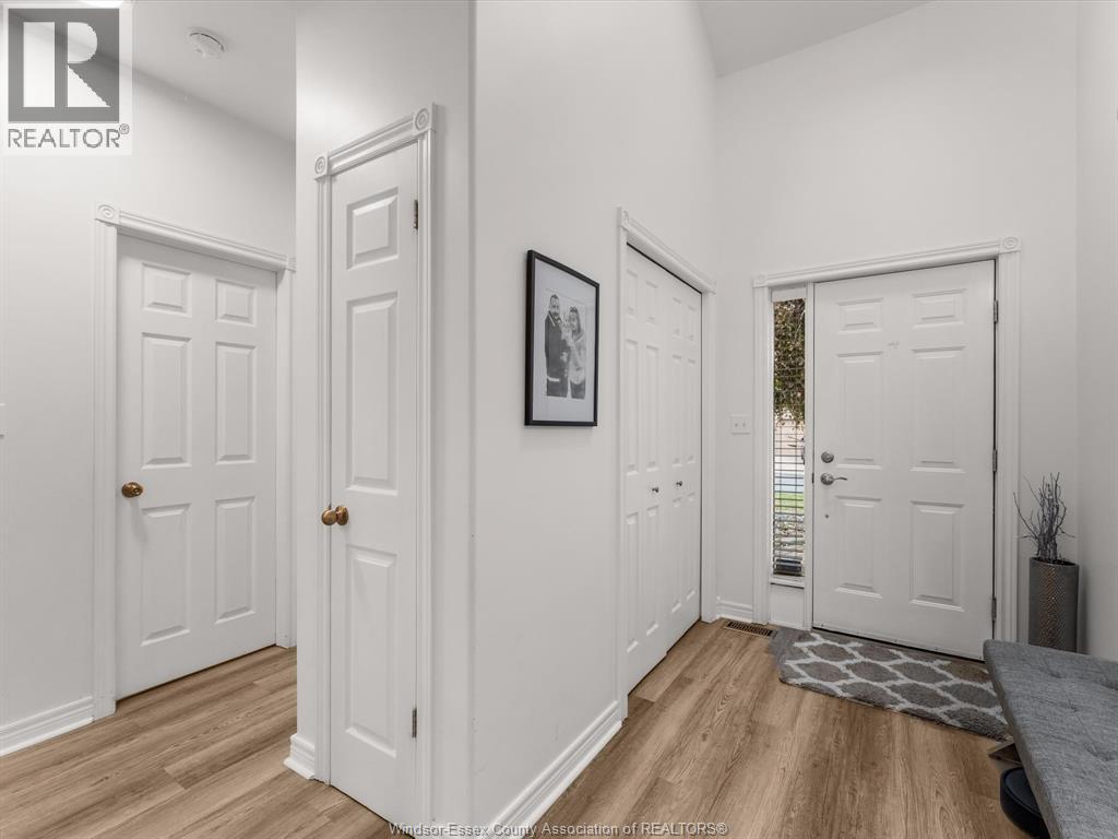 381 Tuscany Crescent, Tecumseh, Ontario  N8N 4W6 - Photo 4 - 26002592