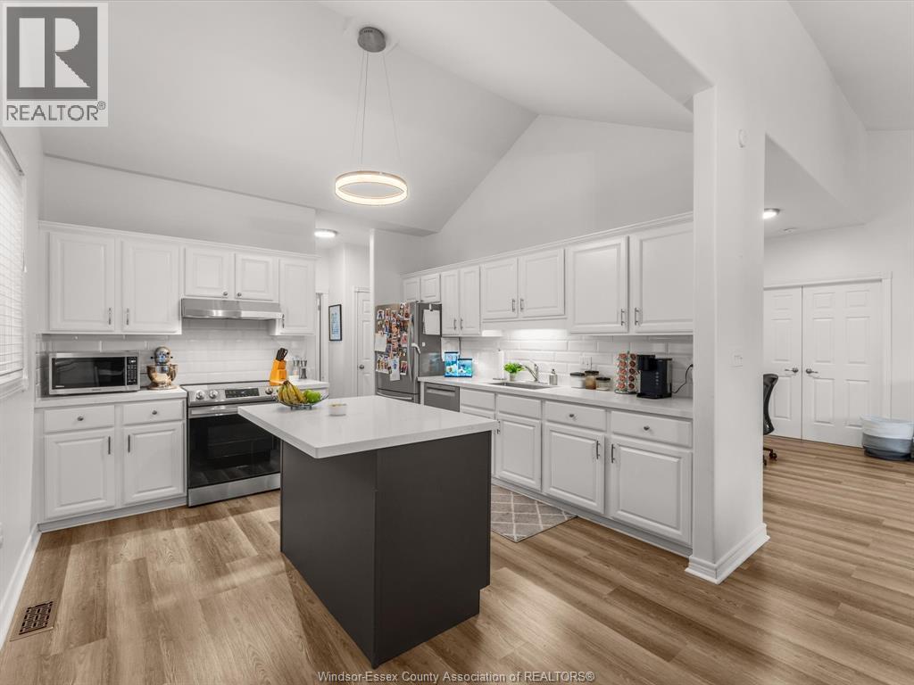 381 Tuscany Crescent, Tecumseh, Ontario  N8N 4W6 - Photo 9 - 26002592