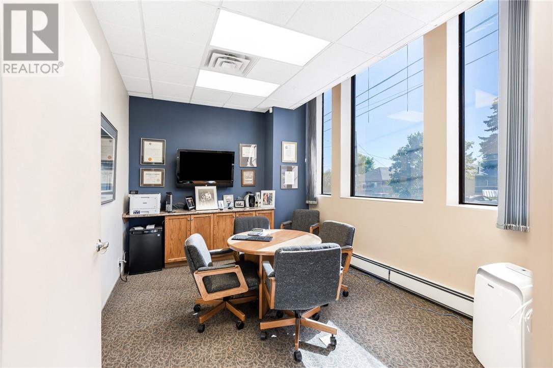 402 Frood Road, Sudbury, Ontario  P3C 4Z8 - Photo 14 - 2126338