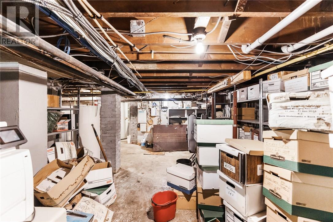 402 Frood Road, Sudbury, Ontario  P3C 4Z8 - Photo 37 - 2126338