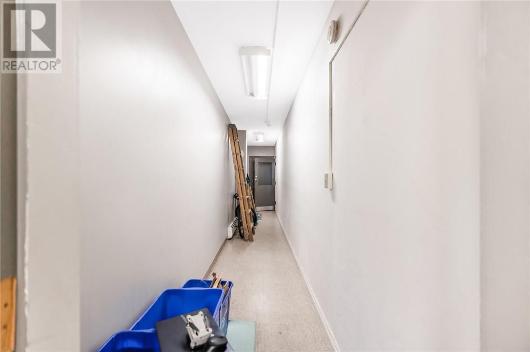 402 Frood Road, Sudbury, Ontario  P3C 4Z8 - Photo 42 - 2126338