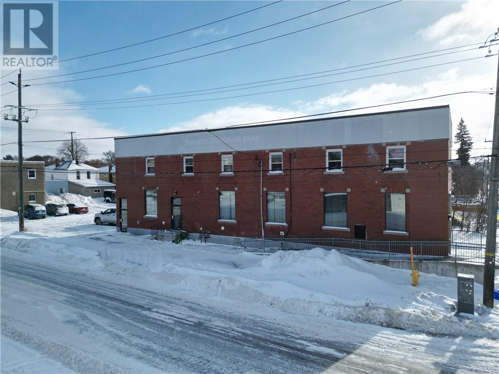 402 Frood Road, Sudbury, Ontario  P3C 4Z8 - Photo 72 - 2126338