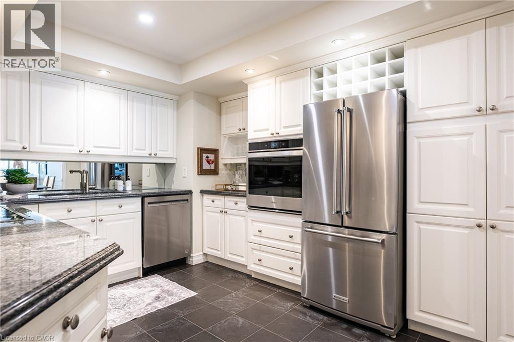 100 Lakeshore Road E Unit# 201, Oakville, Ontario  L6J 6M9 - Photo 12 - 40803017