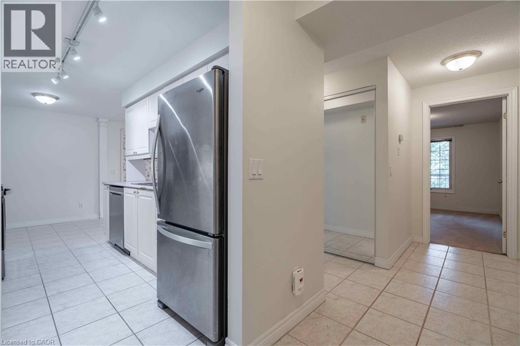 980 Golf Links Road Unit# 207, Ancaster, Ontario  L9K 1J8 - Photo 5 - 40802885