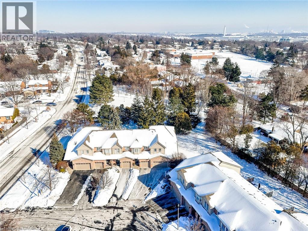 1050 Grand Boulevard Unit# 16, Oakville, Ontario  L6H 2S5 - Photo 44 - 40802866