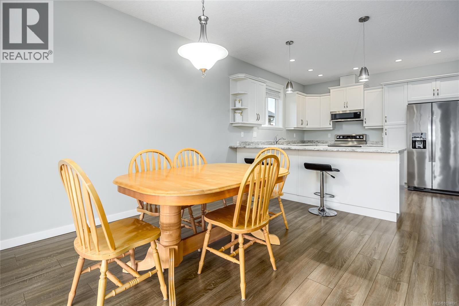 3336 Bolton St, Cumberland, British Columbia  V0R 1S0 - Photo 24 - 1024831