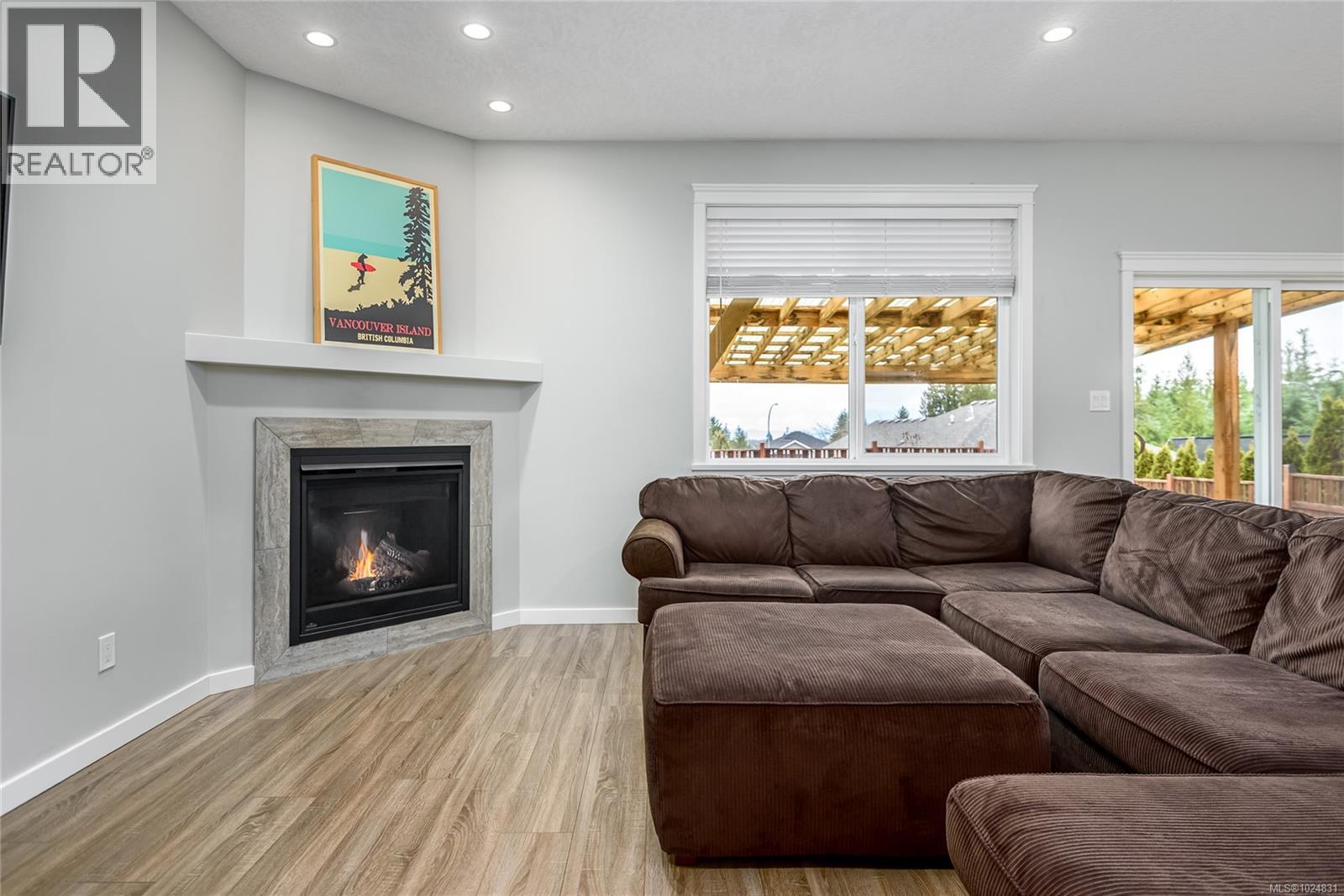 3336 Bolton St, Cumberland, British Columbia  V0R 1S0 - Photo 22 - 1024831