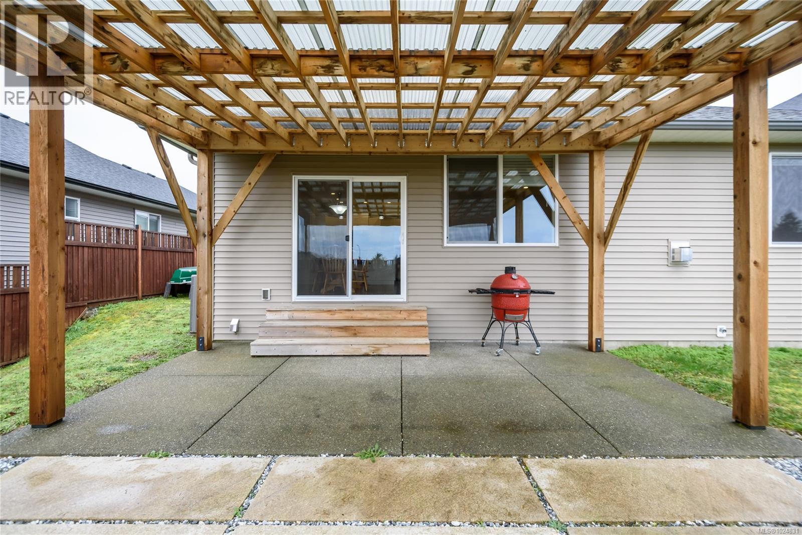 3336 Bolton St, Cumberland, British Columbia  V0R 1S0 - Photo 36 - 1024831