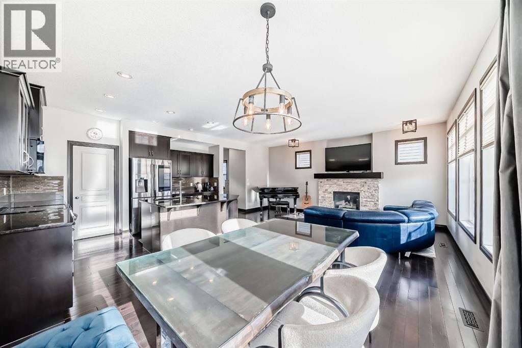 201 Sherwood Heights Nw, Calgary, Alberta  T3R 0L4 - Photo 12 - A2282059