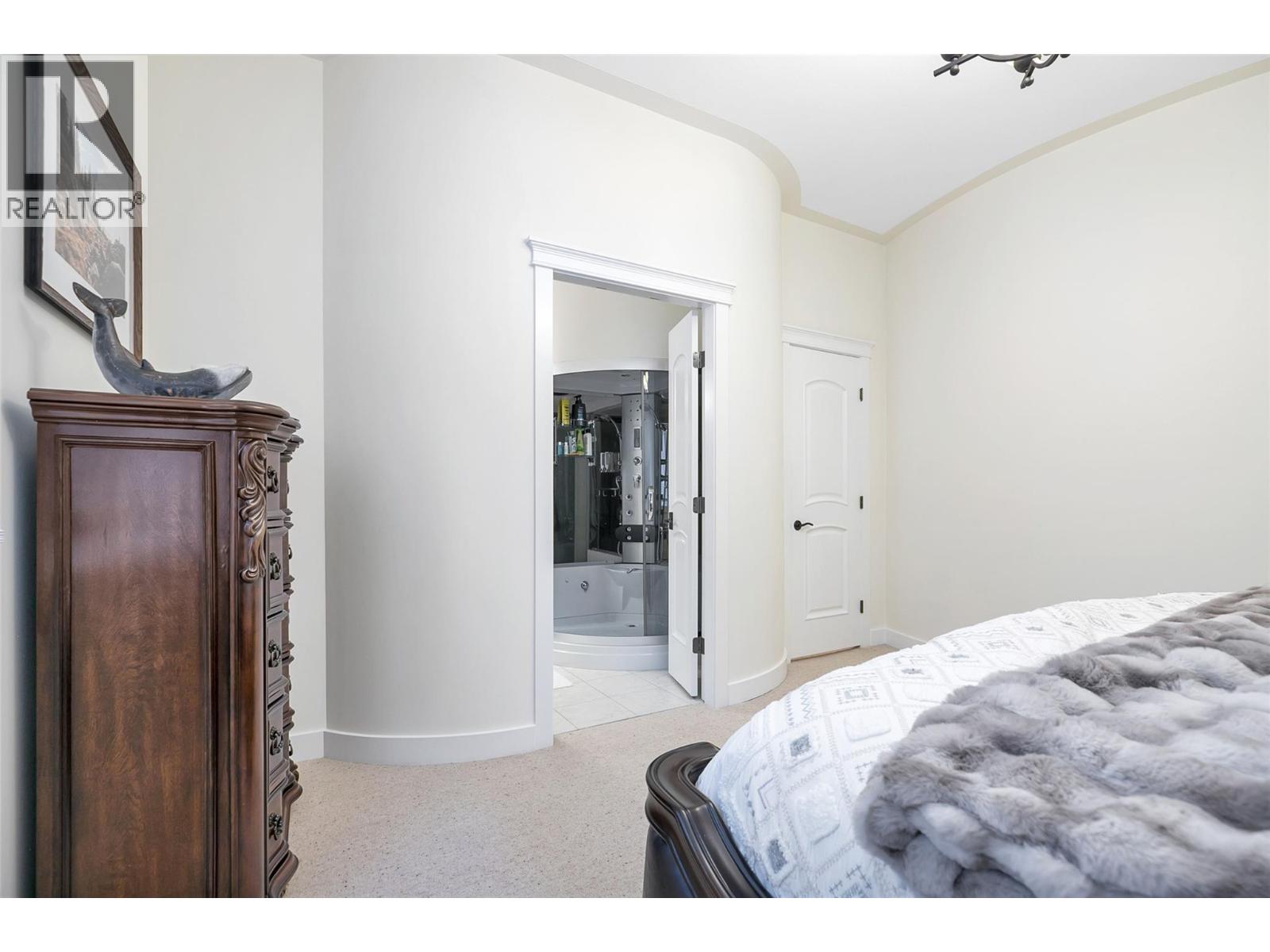 1981 Capistrano Drive, Kelowna, British Columbia  V1V 2N1 - Photo 26 - 10371735