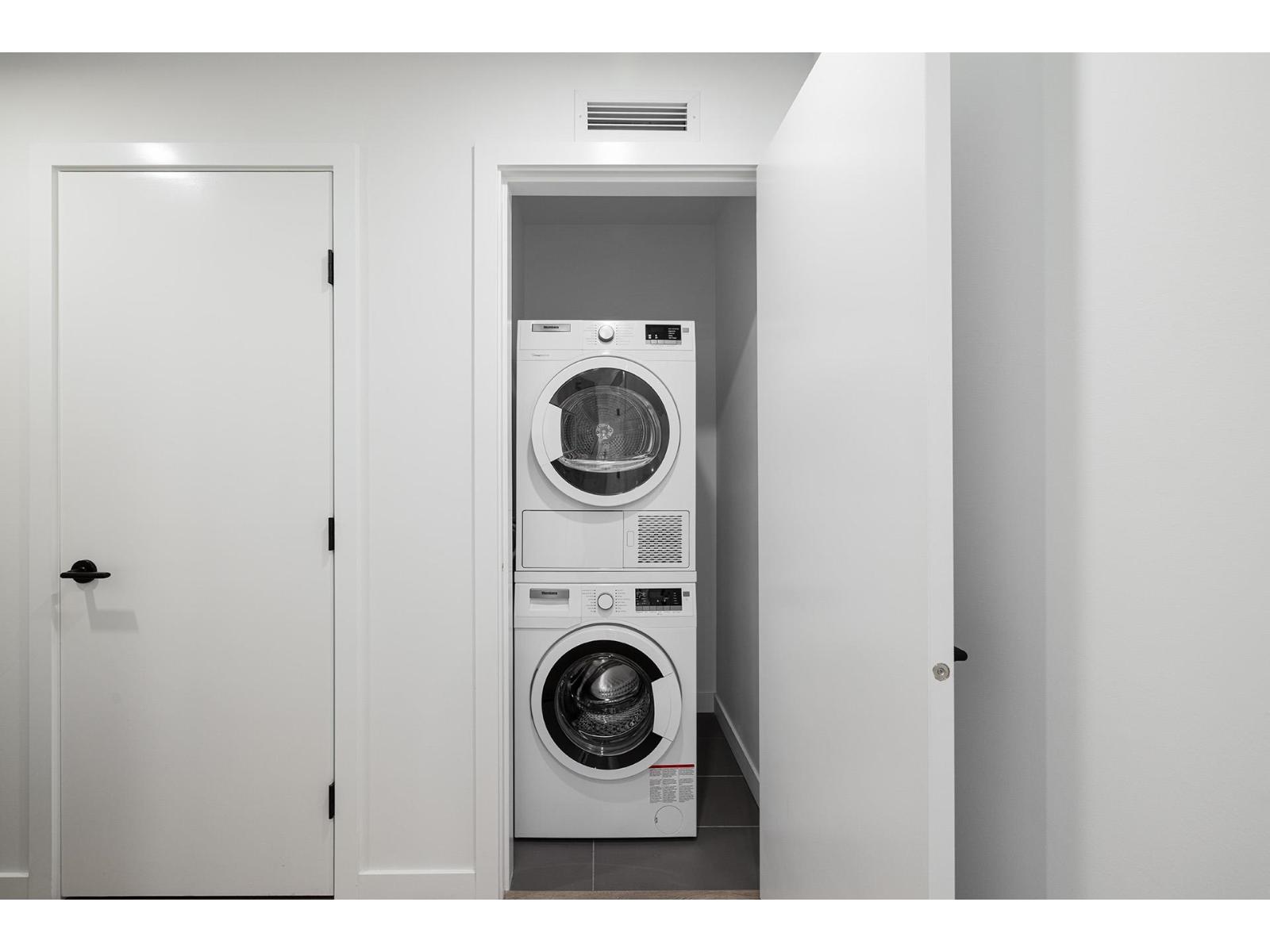 202 13685 102 Avenue, Surrey, British Columbia  V3T 0S2 - Photo 12 - R3086651